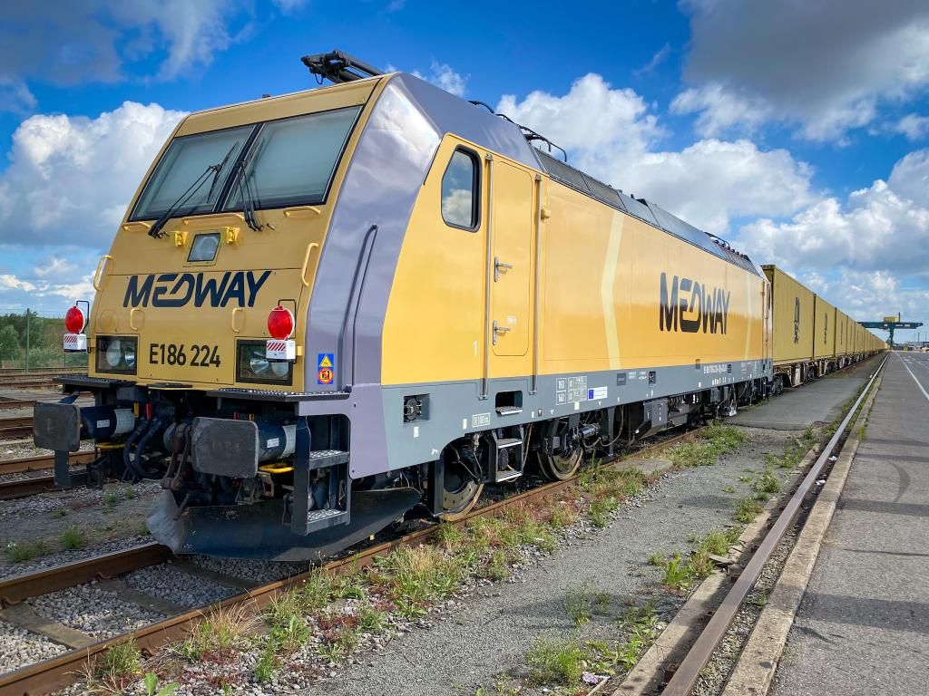 20220704 Medway eerste trein MPET