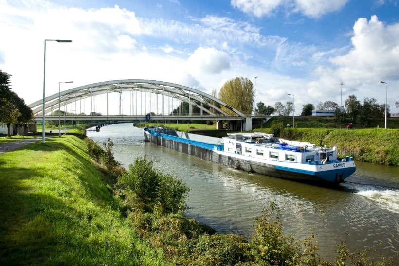20220922 De Vlaamse Waterweg binnenschip