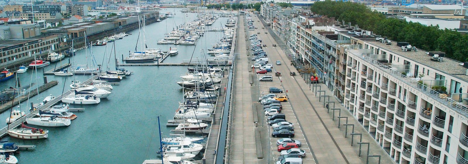 De oude vissershaven van Zeebrugge