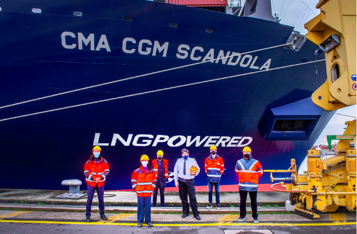 Containerschip 'CMA CGM Scandola' op maidentrip in haven Antwerpen