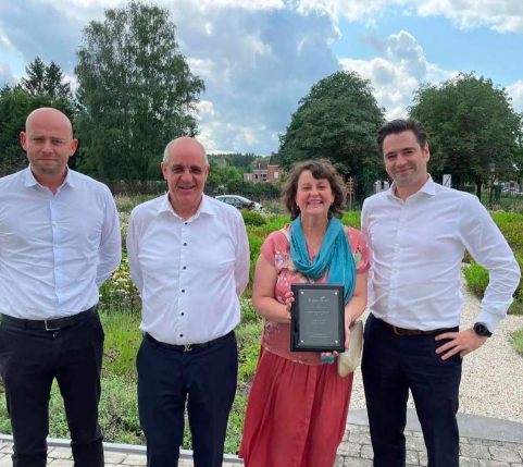 Transportbedrijf Van Dievel ontvangt 'Service Provider'-award van logistiek dienstverlener Expeditors