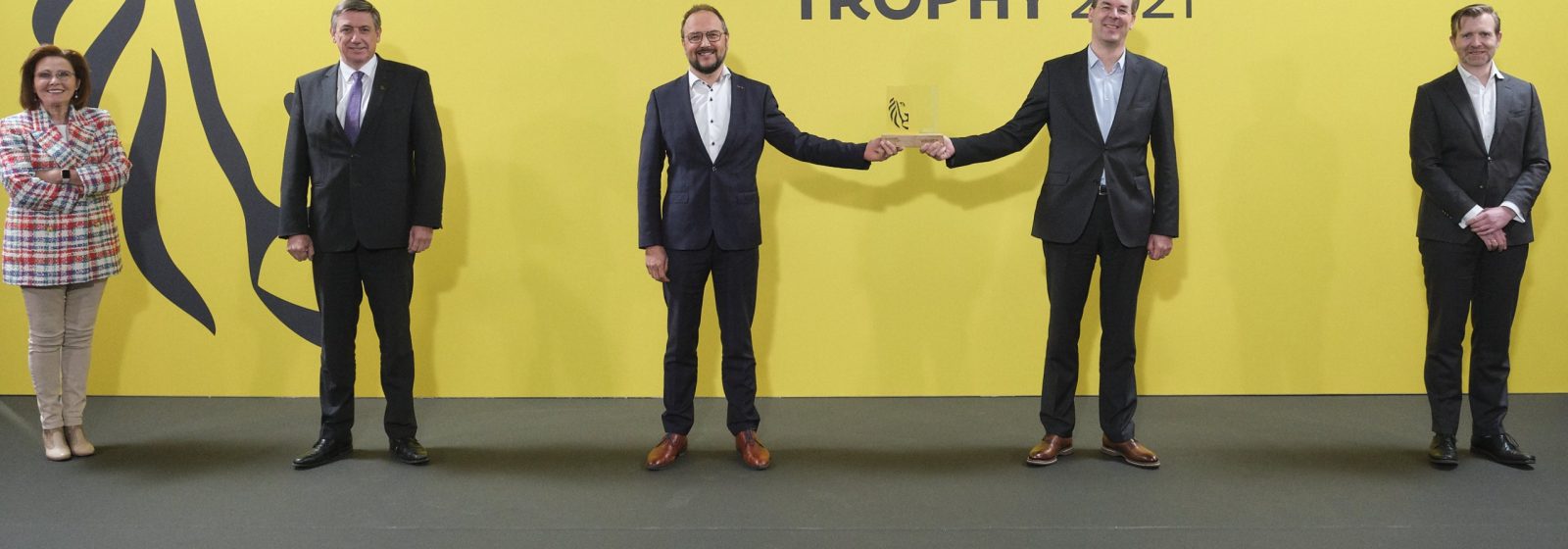 K+N wint Foreign Investment Trophy