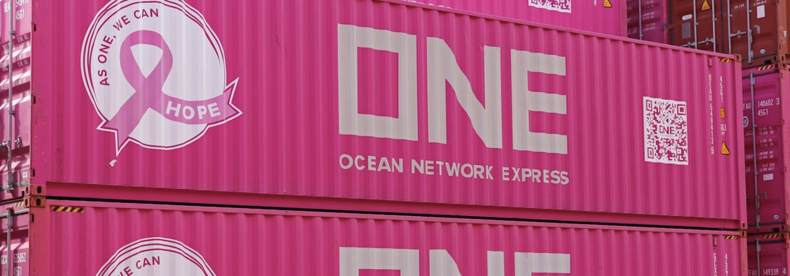 'Pink Ribbon'-containers van ONE met het roze lint in de strijd tegen borstkanker