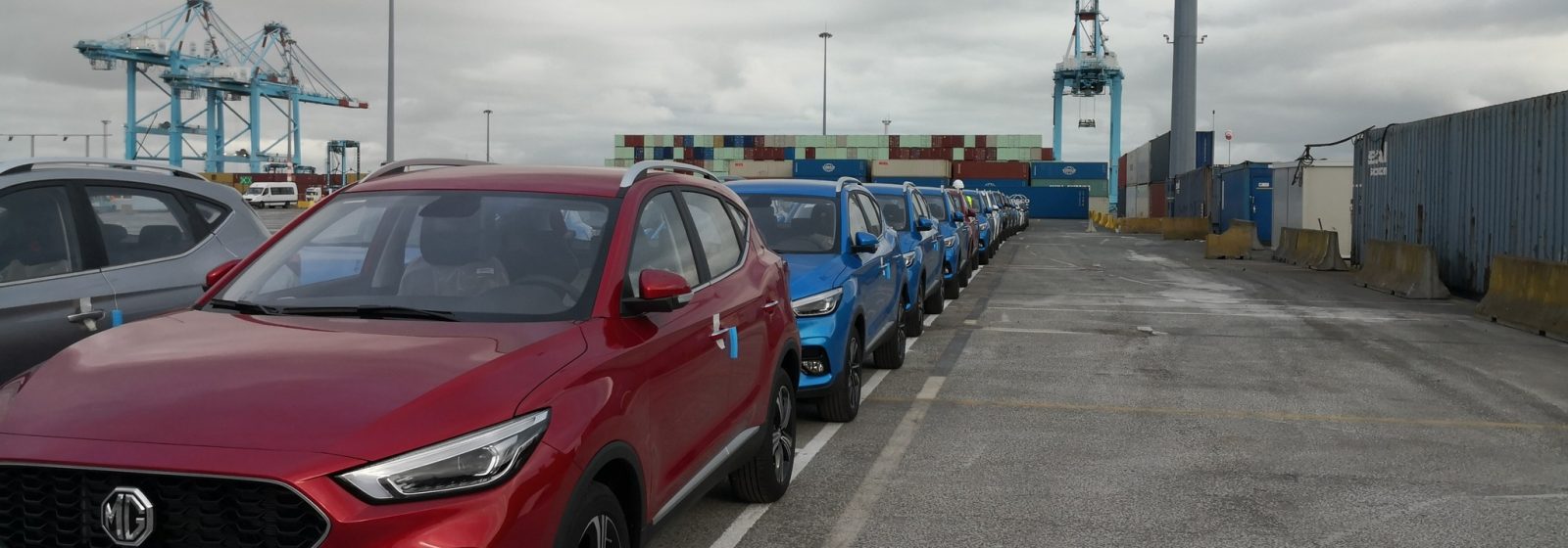 Chinese wagens op containerterminal CSP Zeebrugge