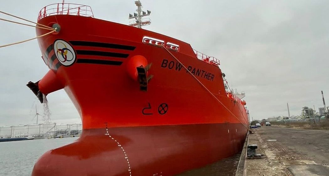 Chemicaliëntanker 'Bow Panther' van Odfjell Tankers in Antwerpen