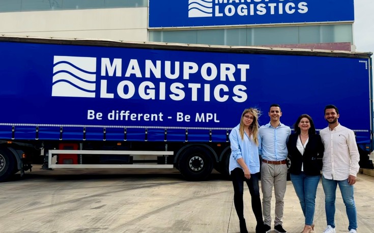 Het team wegtransport van de Antwerpse forwarder Manuport Logistics in Spanje