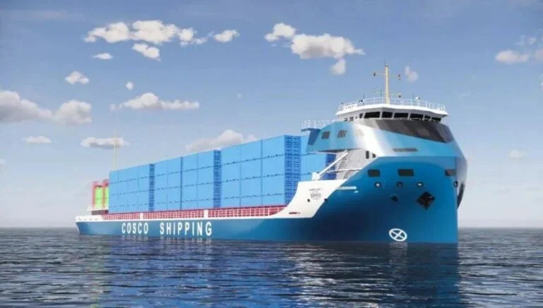 Renderbeeld van elektrisch containerschip van Chinese rederij COSCO Shipping