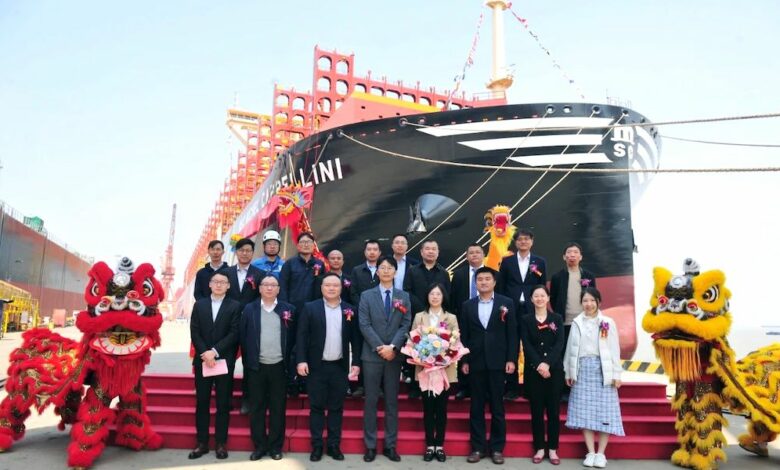 Doop van de 'MSC Michel Cappellini' (24.346 teu) bij Yangzijiang Shipbuilding