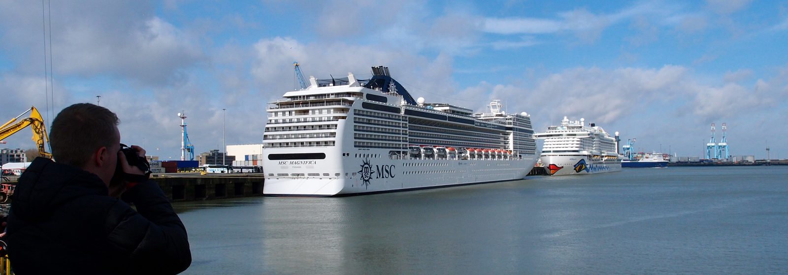 Cruiseschepen in Zeebrugge