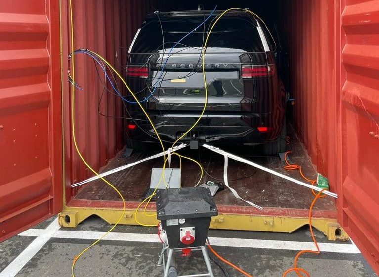 Titan Cargo en Descroes ontwikkelen nieuw fumigatiesysteem voor wagens in containers.
