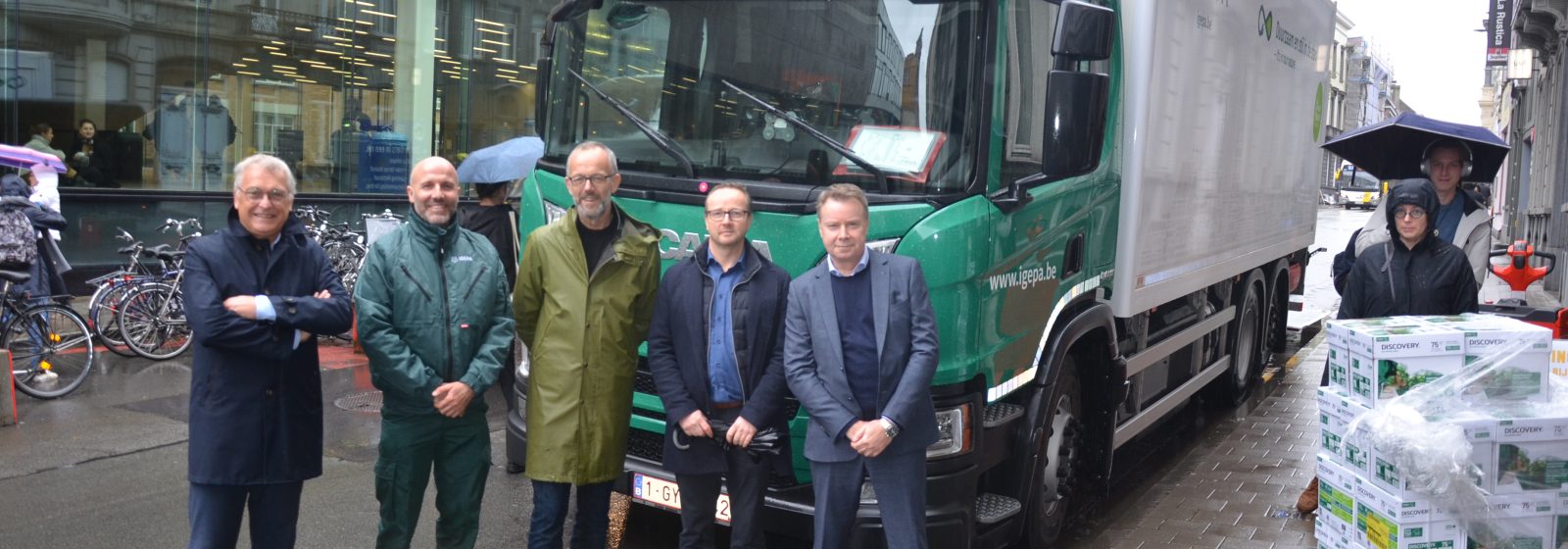 Igepa belevert Gentse klanten met hybride truck van Scania.