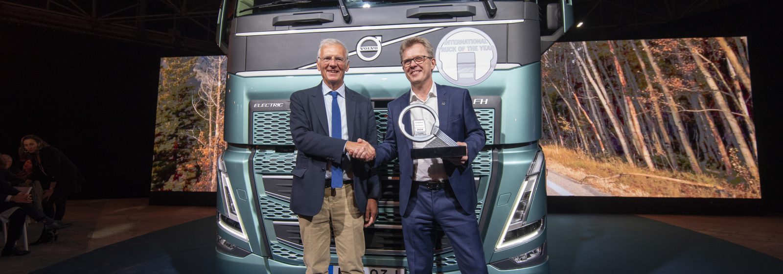Volvo FH Electric is Truck of the Year 2024