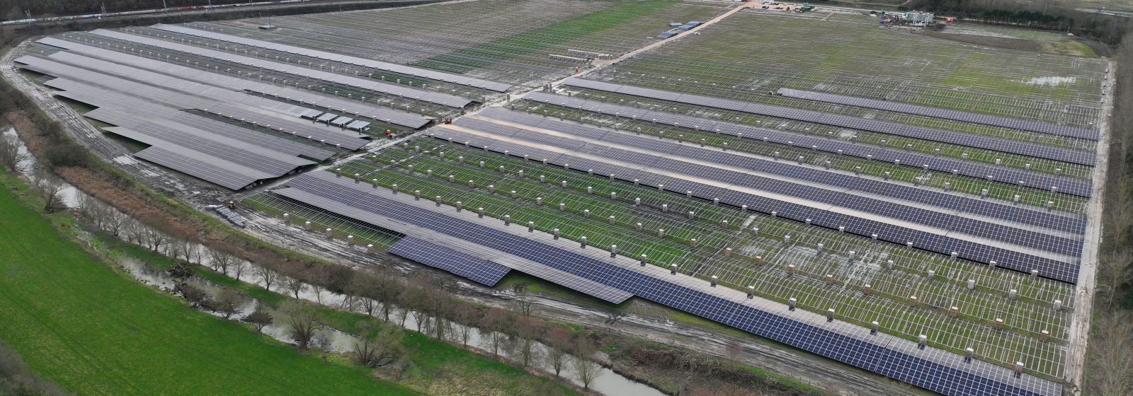 Het 60 MW zonnepark dat INEOS Inovyn groene stroom zal leveren, wordt in de zomer van 2024 operationeel.