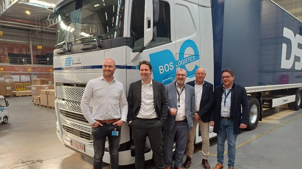 Eerste elektrische Volvo-truck op Brucargo