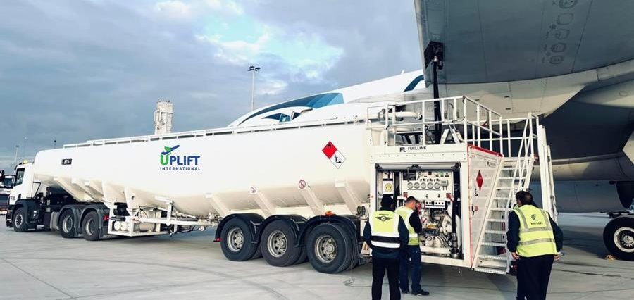 Uplift International bevoorraadt alle vliegtuigen op Luchthaven Oostende-Brugge.