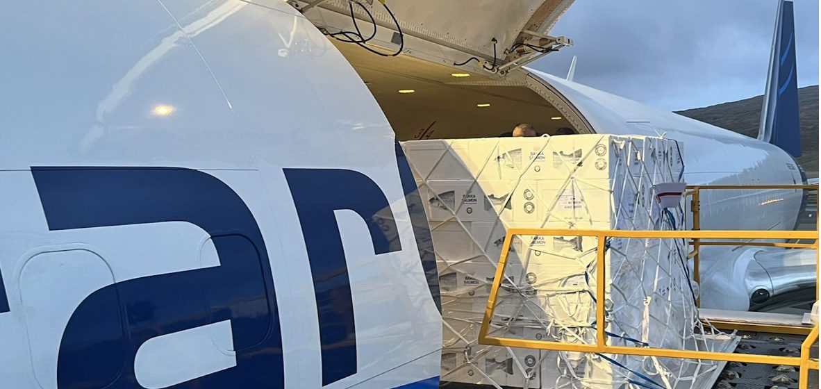 FarCargo vliegt twee keer per week met verse zalm uit de Faeröer naar Zaventem.
